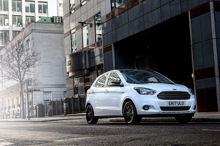  Ford Ka+ White 2016 года  (UK) (фото 5 из 20)